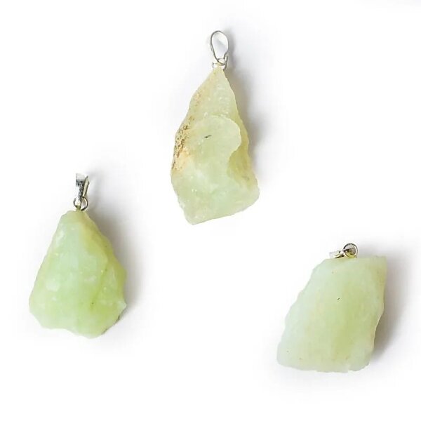 Edelsteinanhänger Neue Jade (Serpentin) roh -- ±3.5cm