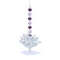 Feng Shui Kristalllotus mit violetter Kette -- 10 cm