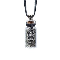 Geschenkflasche aus Glas und Kordel mit Pyrit und Feng...