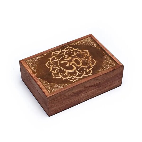 Tarotkistchen mit geschnitztem OHM Symbol -- 17.5x13x6.5 cm