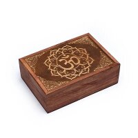 Tarotkistchen mit geschnitztem OHM Symbol -- 17.5x13x6.5 cm
